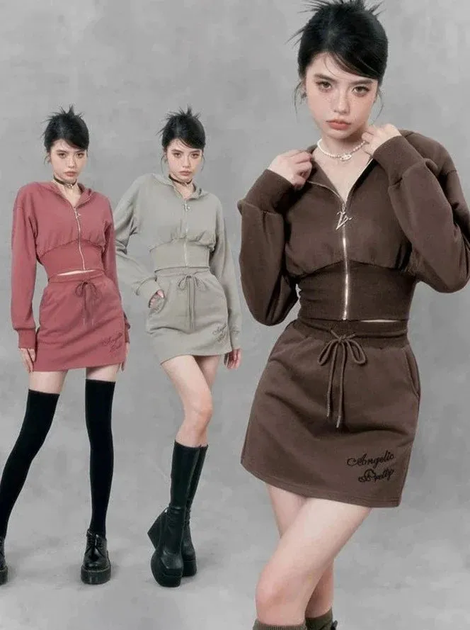 Girly sugar hooded parka   casual tight skirt