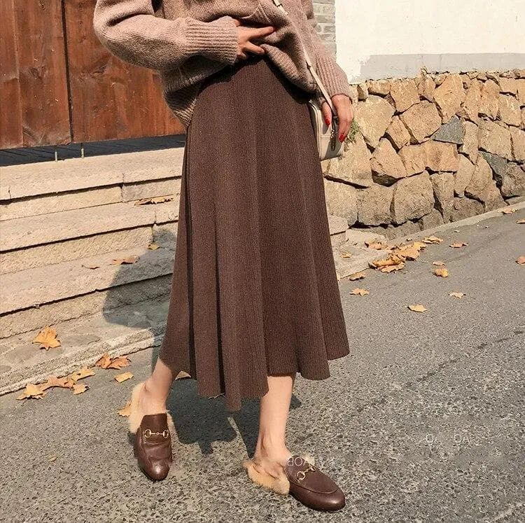 Knit Two-Piece-Set (Turtleneck Sweater   Skirt)