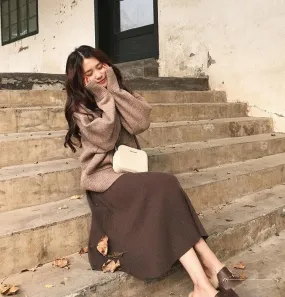 Knit Two-Piece-Set (Turtleneck Sweater   Skirt)
