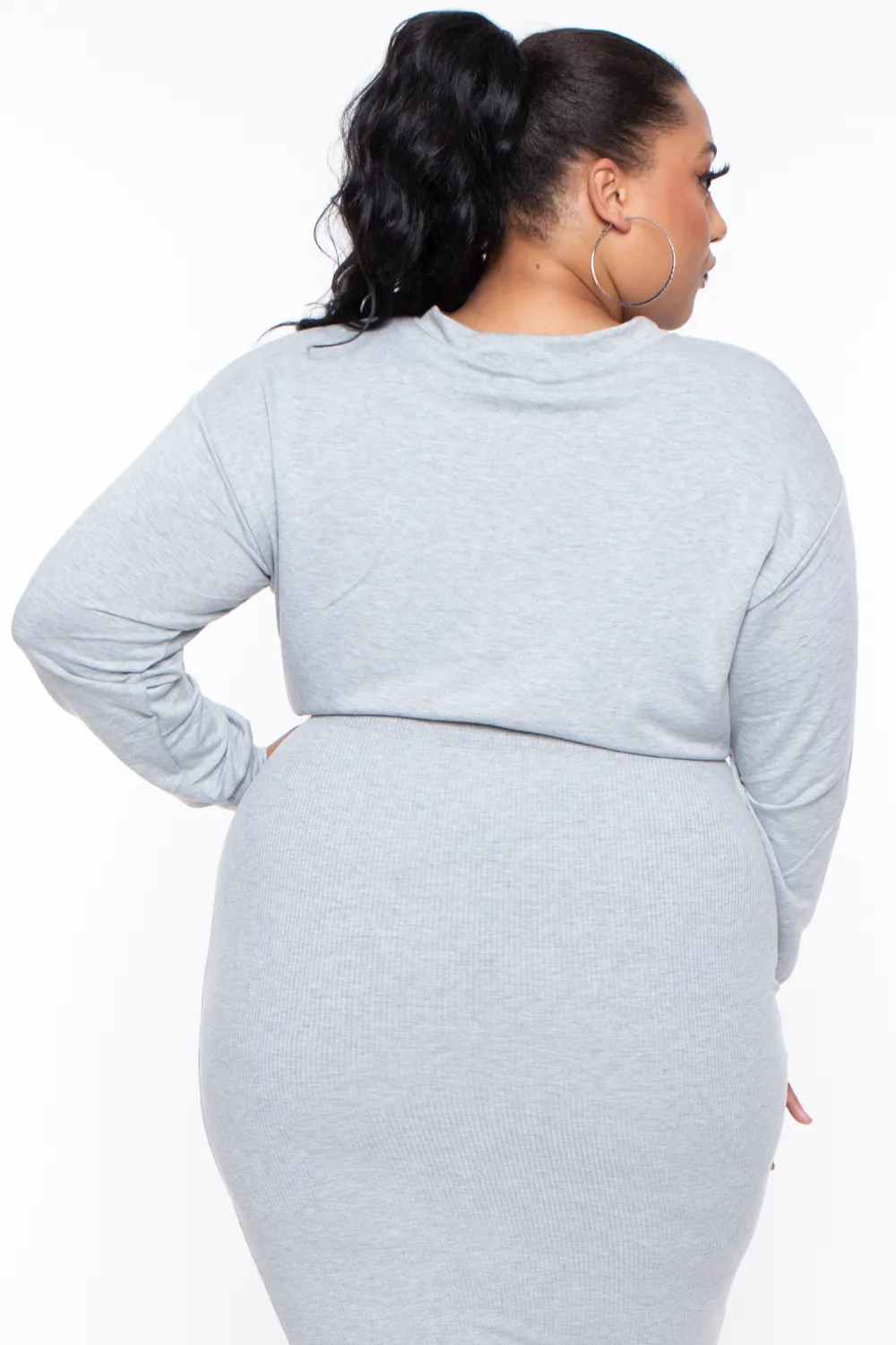 Plus Size Essential Cropped Pullover Sweatshirt - Heather Grey