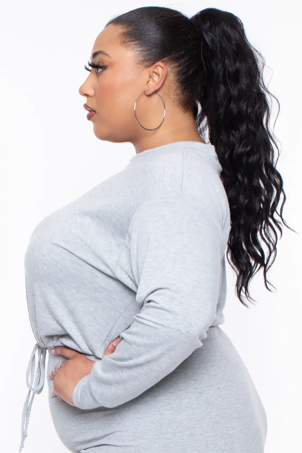 Plus Size Essential Cropped Pullover Sweatshirt - Heather Grey